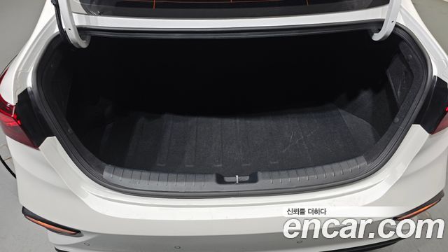 Kia K3 Luxury — photo 1 of 30