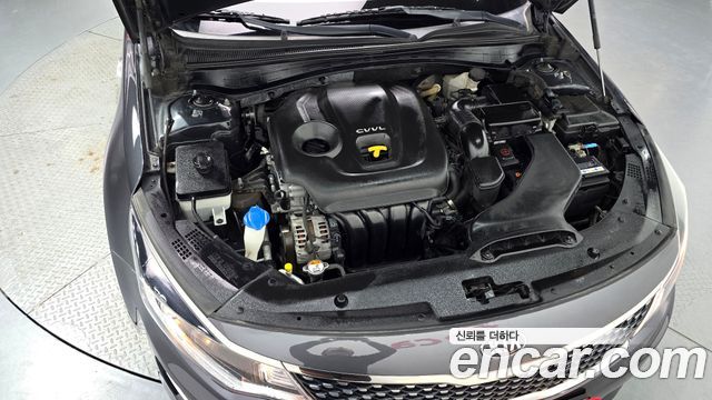 Kia K5 2.0 MX