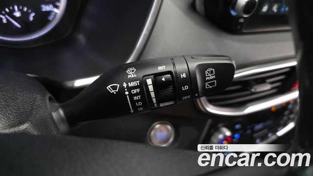 Hyundai Santafe Diesel 2.0 2WD — photo 1 of 30