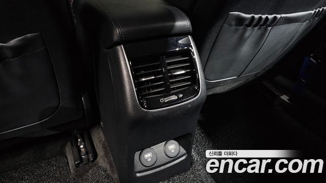 Kia K7 2.5 GDI Noblesse — photo 1 of 34
