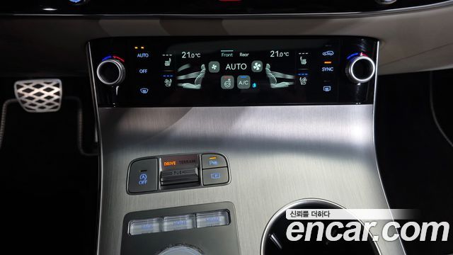 2026 Genesis GV70 2.5T Gasoline AWD, photograph 6