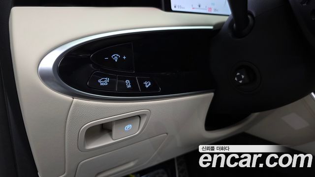 2026 Genesis GV70 2.5T Gasoline AWD, photograph 4