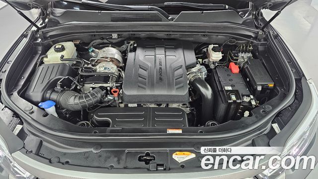 KG_Mobility_Ssangyong Rexton Diesel 2.2 4WD — photo 1 of 32