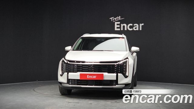 Kia Sportage Gasoline 1.6 Turbo 2WD — photo 1 of 34