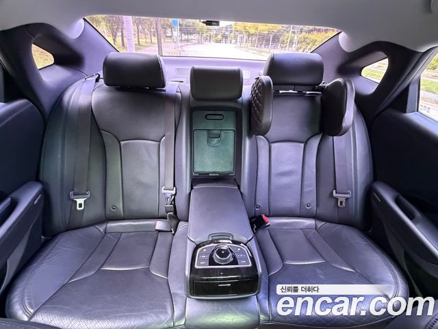 Hyundai Grandeur HG240 Modern — photo 1 of 20