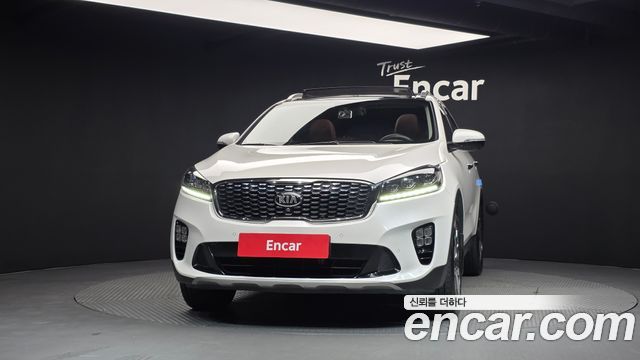 Kia Sorento Diesel 2.2 4WD — photo 1 of 20