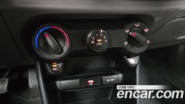 Kia morning Van — photo 1 of 20
