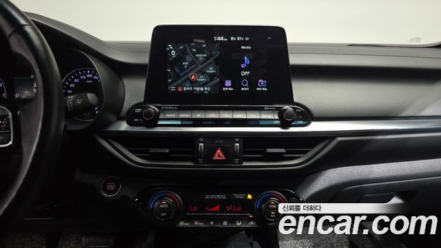 Kia K3 Noblesse — photo 1 of 33