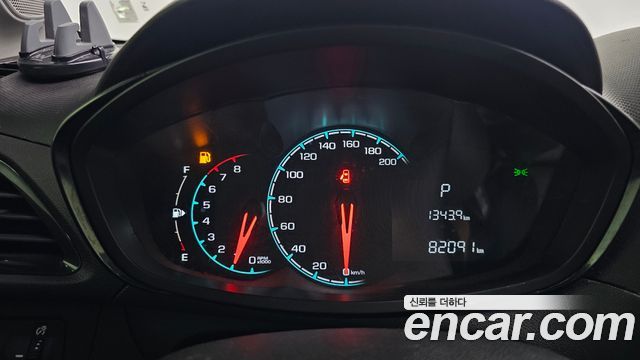 ChevroletGMDaewoo Spark LT — photo 1 of 32