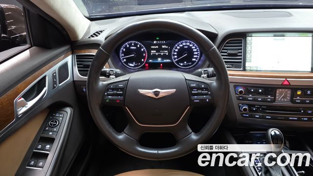 Hyundai Genesis G380 Finest Edition AWD — photo 1 of 34