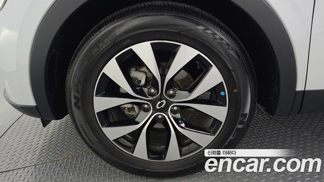 Renault-KoreaSamsung XM3 1.6 GTe RE — photo 1 of 32