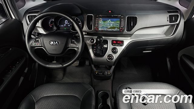 Kia RAY Prestige — photo 1 of 37