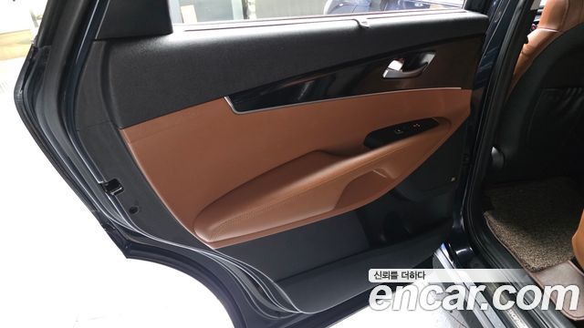Kia Sorento Diesel 2.2 2WD — photo 1 of 33