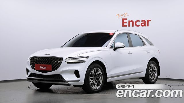 Genesis GV70 2.5T Gasoline 2WD — photo 1 of 35