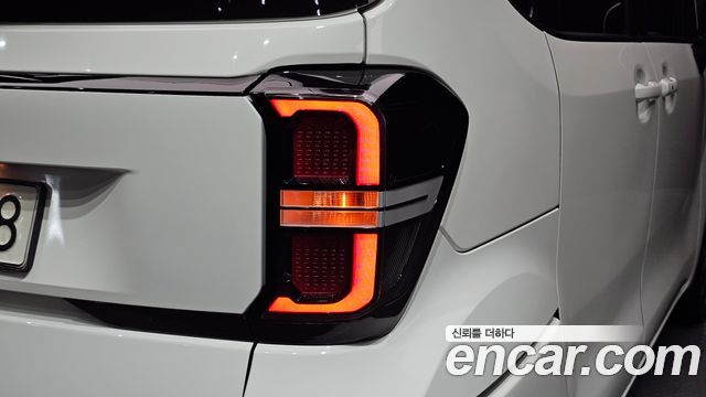 Kia RAY Signature — photo 1 of 31