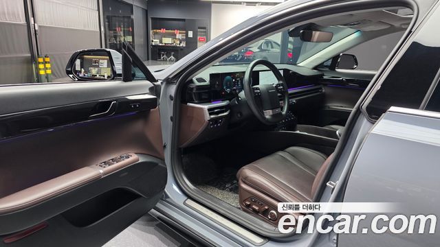 Hyundai Grandeur Exclusive — photo 1 of 35