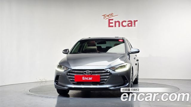 Hyundai AVANTE 1.6 GDI Premium — photo 1 of 31