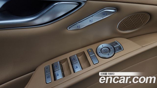 Genesis G80 Gasoline 2.5 Turbo 2WD — photo 1 of 30