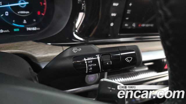 Kia K5 1.6 Turbo — photo 1 of 20