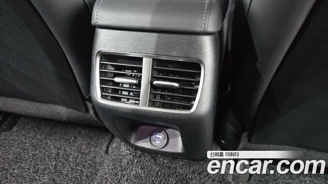 Hyundai Sonata 2.0 LPG(rental car) — photo 1 of 35