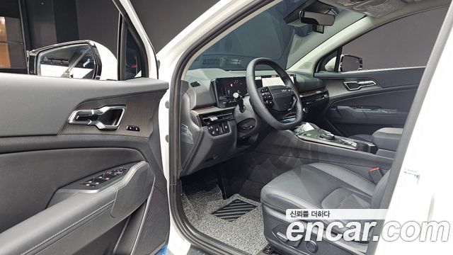 Kia Sportage Gasoline 1.6 Turbo 2WD — photo 1 of 32