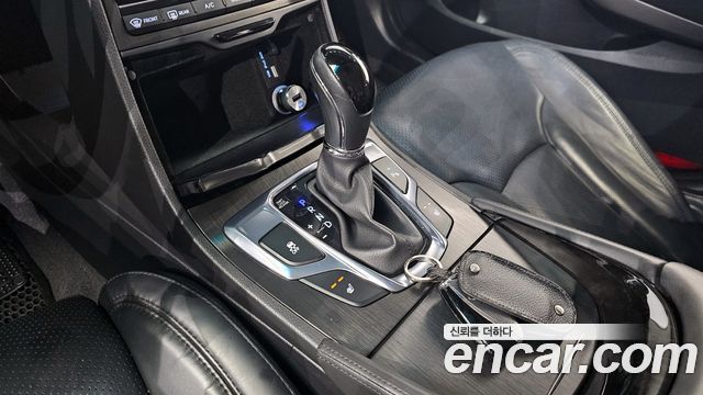 Hyundai Grandeur HG240 Modern — photo 1 of 20
