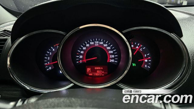 Kia Sorento Diesel 2.0 2WD TLX — photo 1 of 20