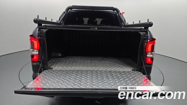 KG_Mobility_Ssangyong Rexton Diesel 2.2 4WD — photo 1 of 20