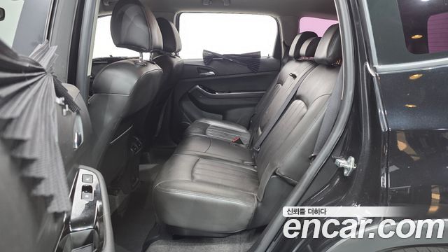 ChevroletGMDaewoo Orlando LPG LT — photo 1 of 20