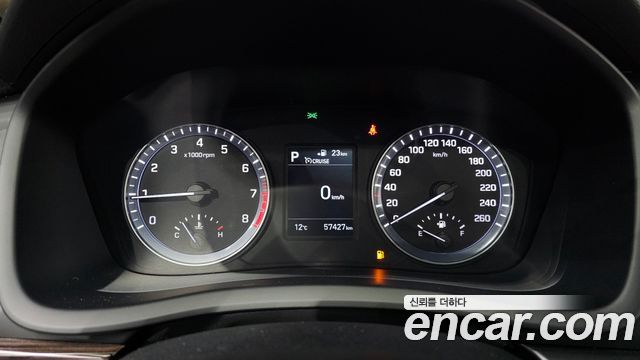 Hyundai Sonata 2.0 Smart Spicial — photo 1 of 20