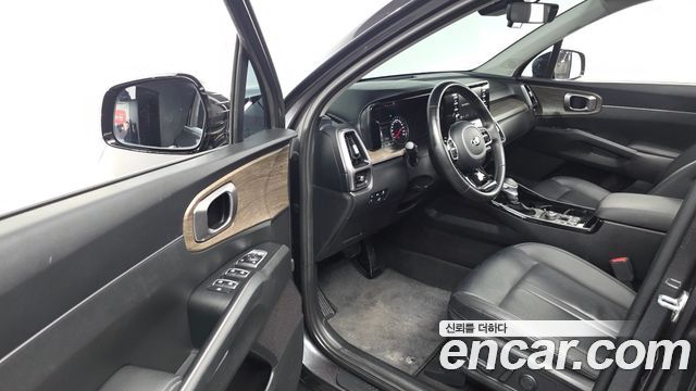 Kia Sorento Diesel 2.2 2WD — photo 1 of 20