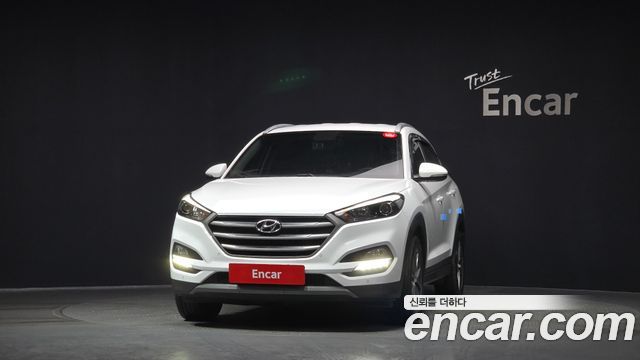 Hyundai Tucson Diesel 2.0 4WD — photo 1 of 20