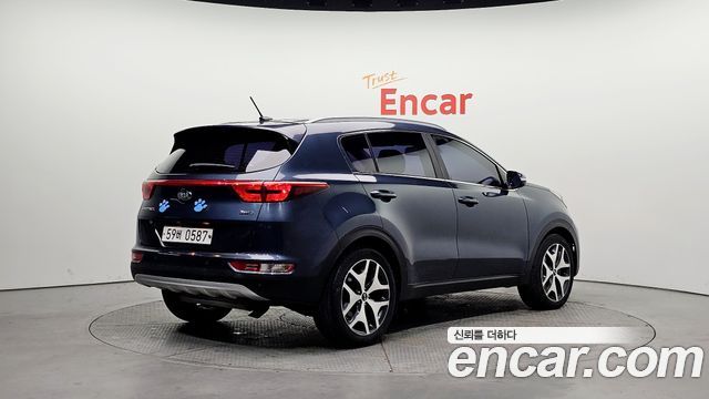 Kia Sportage Diesel 2.0 4WD Noblesse — photo 1 of 20