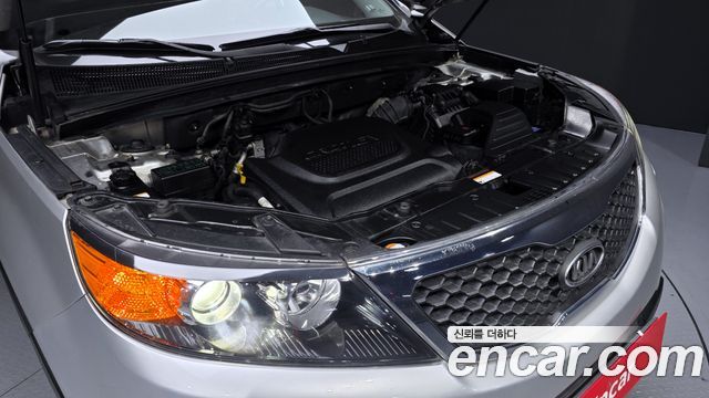 Kia Sorento Diesel 2.2 2WD TLX — photo 1 of 20