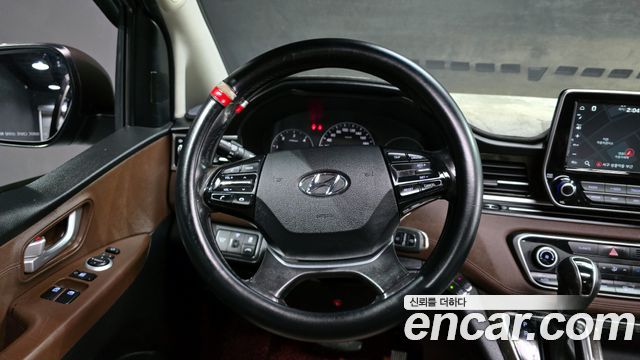 Hyundai Starex Camping car — photo 1 of 20