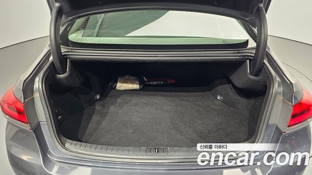 Hyundai Genesis G330 Premium — photo 1 of 20