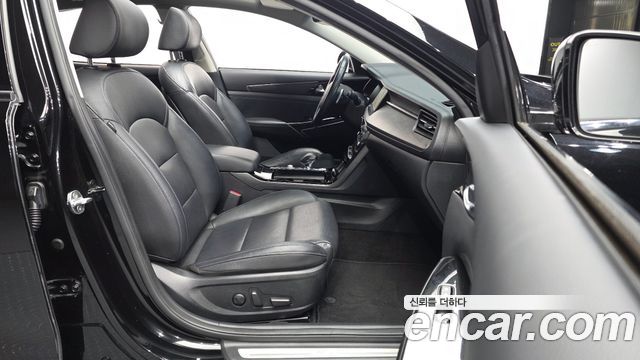 Kia K7 2.5 GDI Noblesse — photo 1 of 20
