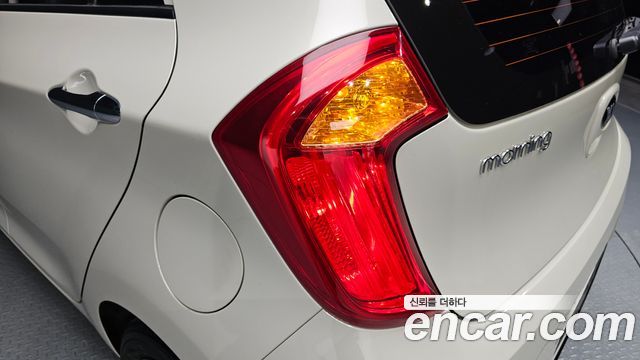 Kia morning Luxury — photo 1 of 32