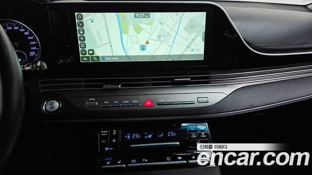 Hyundai Grandeur 2.5 — photo 1 of 34