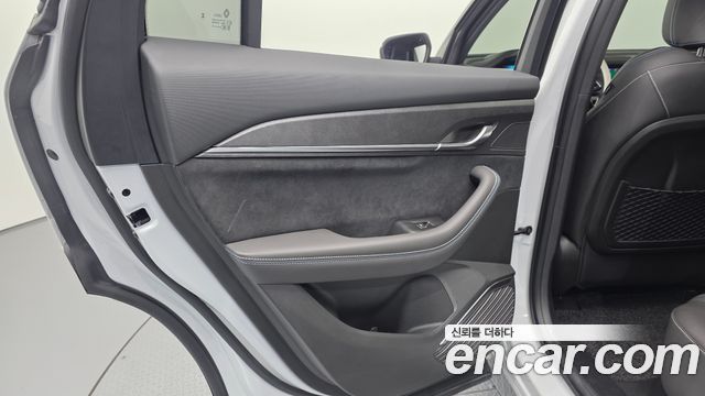 Renault-KoreaSamsung Grand Koleos 1.5 E-TECH Esprit Alphine 2WD — photo 1 of 31