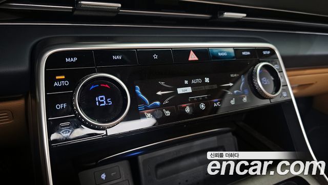 Genesis GV80 3.5T Gasoline AWD — photo 1 of 31