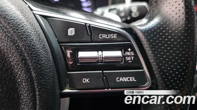 Kia Sportage Diesel 2.0 2WD — photo 1 of 30