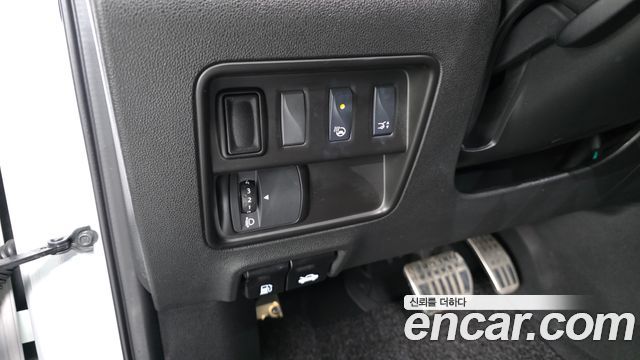 2019 Renault-KoreaSamsung QM6 2.0 LPe LE 2WD, photograph 5