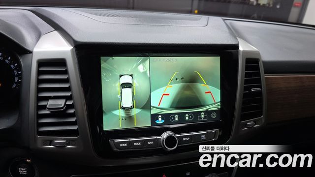 KG_Mobility_Ssangyong Rexton Diesel 2.2 4WD — photo 1 of 30