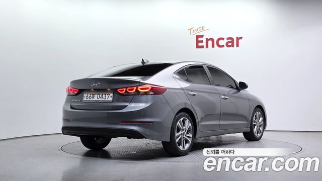 Hyundai AVANTE 1.6 GDI Modern — photo 1 of 30