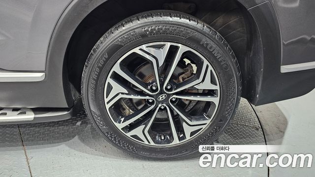 2020 Hyundai Santafe Gasoline 2.0T 2WD, photograph 8
