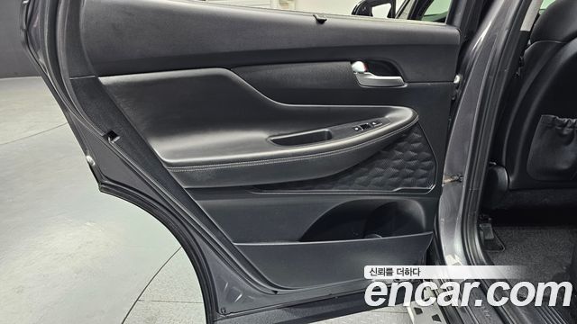 2020 Hyundai Santafe Gasoline 2.0T 2WD, photograph 9