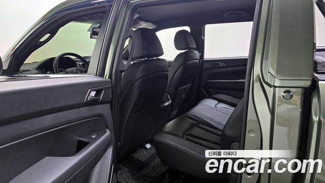 KG_Mobility_Ssangyong Rexton Diesel 2.2 4WD — photo 1 of 32