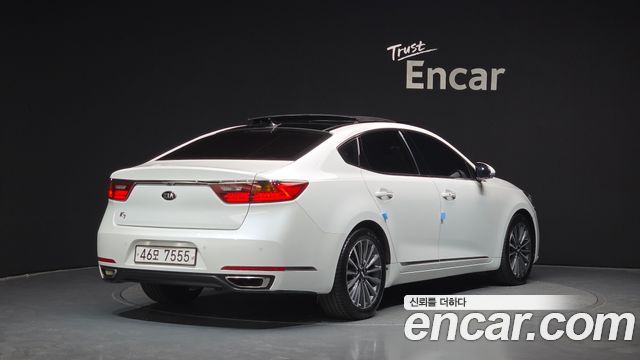 Kia K7 2.4 GDI Limited — photo 1 of 35