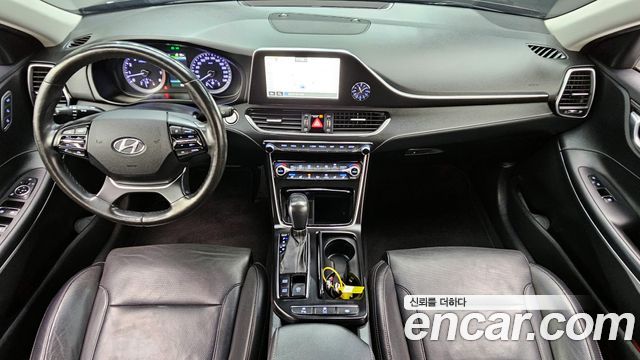 2019 Hyundai Grandeur 3.0 Exclusive, photograph 9
